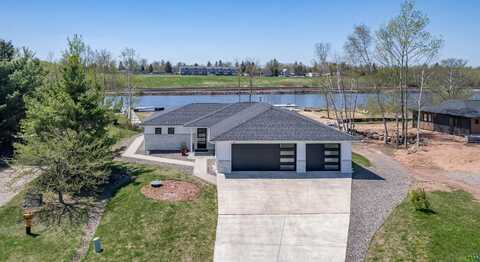 546 Marina Dr, Superior, WI 54880