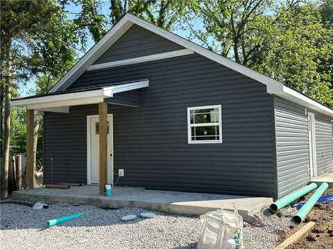 104 Mary Street, Jeffersonville, IN 47130