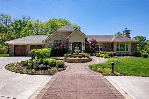 317 Colonial Lane, Washington Court House, OH 45429