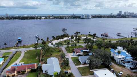 103 Park Circle, Holly Hill, FL 32117