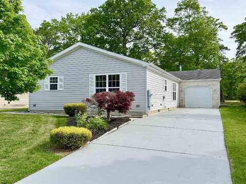 198 Pebble Beach Dr, Mays Landing, NJ 08330