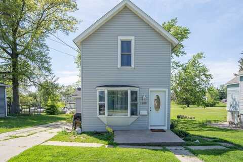 1209 Spencer Street, Grinnell, IA 50112