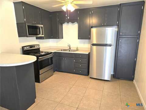 608 Harbour Avenue, Killeen, TX 76541