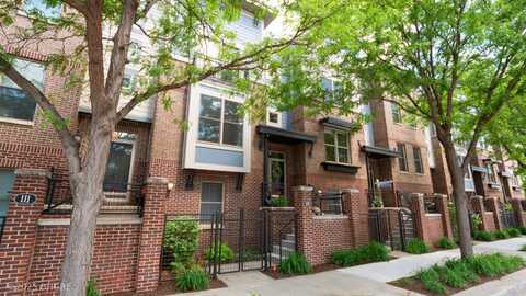 201 Grand Avenue, Des Moines, IA 50309