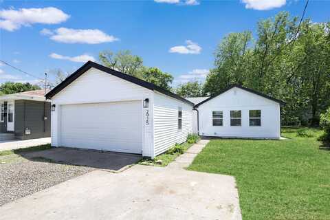 2925 Walker Street, Des Moines, IA 50317