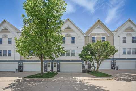 1282 SE Village View Lane, Ankeny, IA 50021