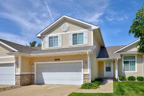 6106 Pinewood Court, Johnston, IA 50131