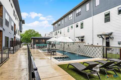 1208 N Academy Avenue, New Braunfels, TX 78130