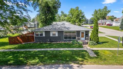 703 W 2nd Street, Madrid, IA 50156