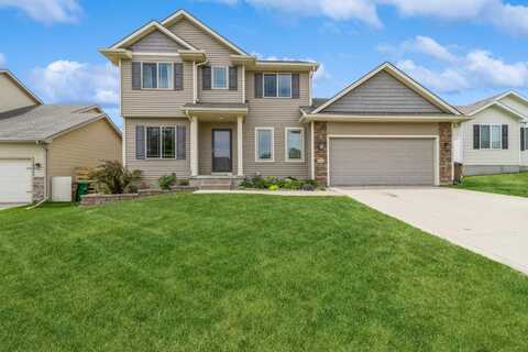 224 Elm Avenue, Norwalk, IA 50211