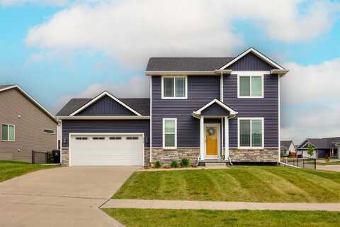 675 SE Maxwell Drive, Waukee, IA 50263