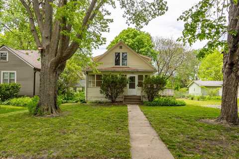 1107 Wilson Avenue, Ames, IA 50010