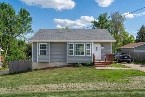 208 Mckinley Avenue, Des Moines, IA 50315
