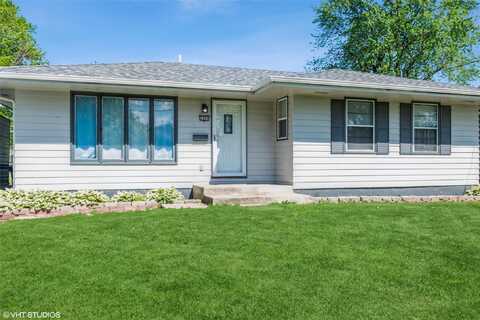 2809 E 41st Street, Des Moines, IA 50317