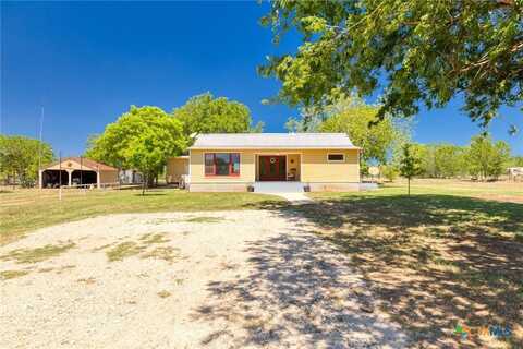 395 Dale Lane, Dale, TX 78616