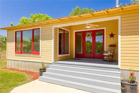 395 Dale Lane, Dale, TX 78616