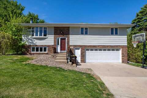 2665 Sun Ridge, Asbury, IA 52002