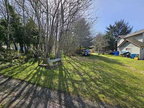2745/2755 nickel, crescent city, CA 95531