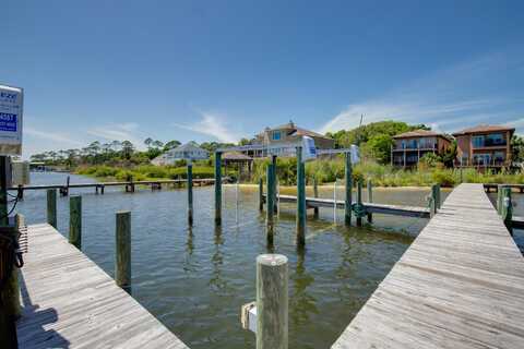 492 Soundview Court, Mary Esther, FL 32569