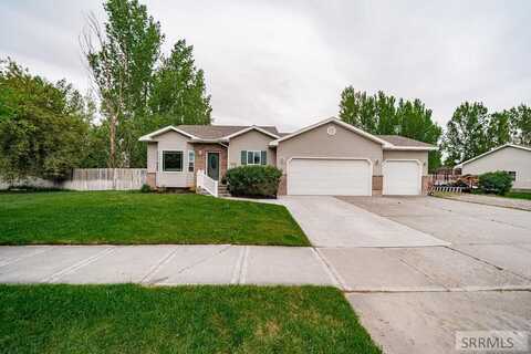 4195 Cherrywood Circle, Ammon, ID 83406