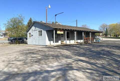 120 Hwy 93, Challis, ID 83226