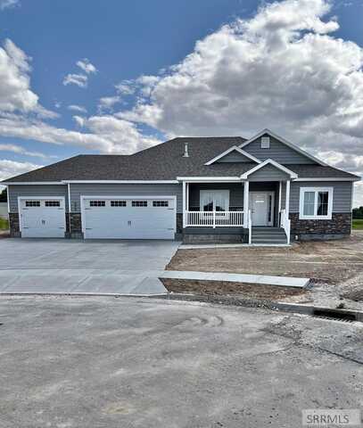 973 Jack Ln, Idaho Falls, ID 83402