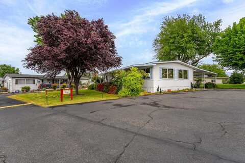 5076 Leonard Road, Grants Pass, OR 97527