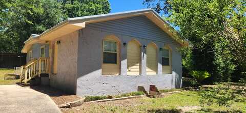650 Mayo Trail, Crestview, FL 32536