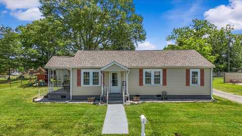 28 Woodward Street, Woodruff, SC 29388