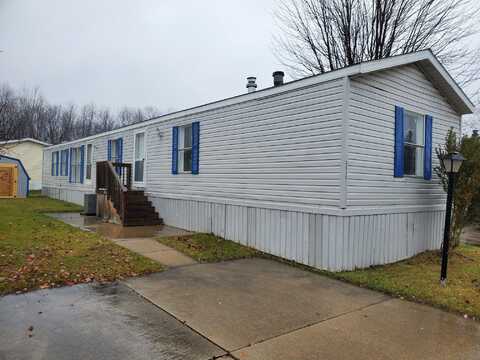 6840 Amarillo Dr, Romulus, MI 48174