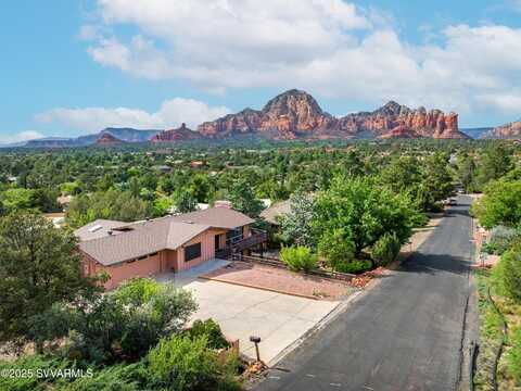 225 Sierra Rd, Sedona, AZ 86336