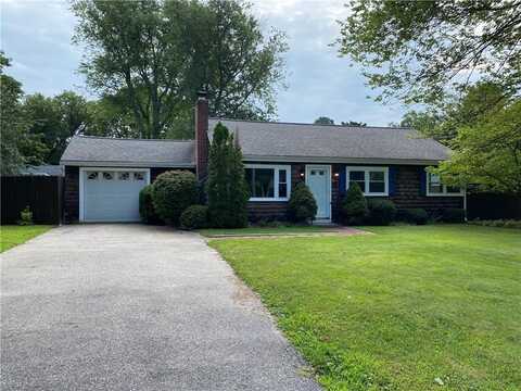6 Spruce Street, Barrington, RI 02806