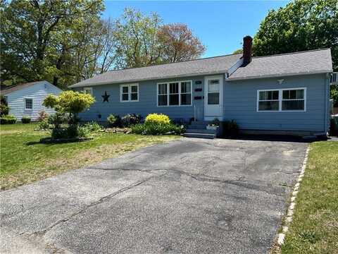 121 Ingersoll Avenue, Warwick, RI 02886