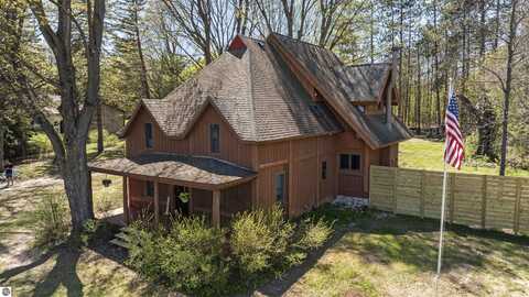 512 Indiana Street, Manton, MI 49663