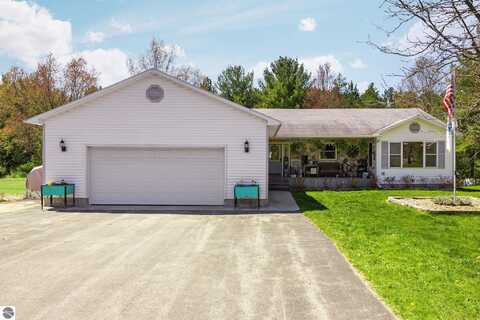 128 Timber Lane, Buckley, MI 49620