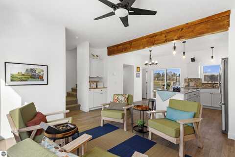 210 Thrive Boulevard, Traverse City, MI 49696