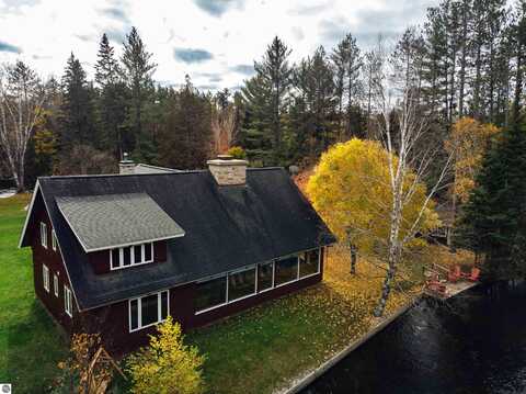 5605,5589,5477+ Pershing Place, Grayling, MI 49738