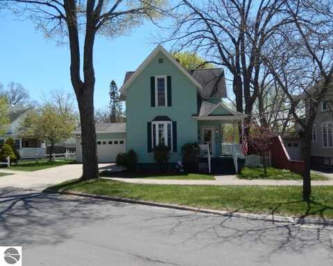 442 E Harris Street, Cadillac, MI 49601