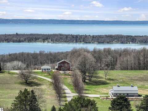 4133 Shadynook Road, Central Lake, MI 49622