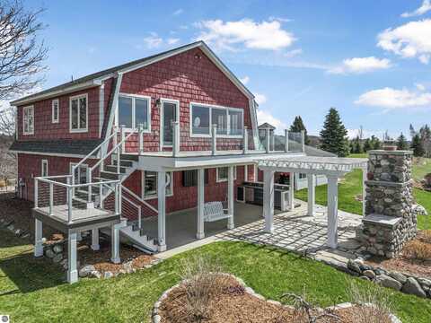 4133 Shadynook Road, Central Lake, MI 49622