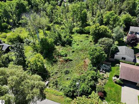 1247 Ramsdell Road, Traverse City, MI 49684