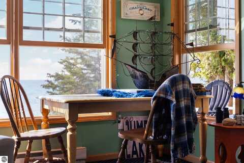 29320 Betsy Smith, Beaver Island, MI 49782