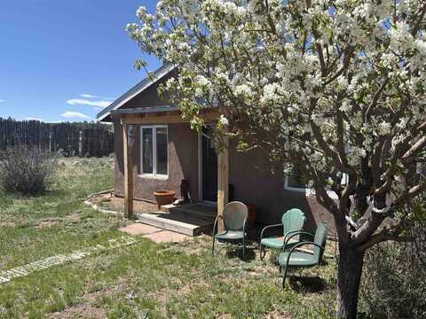 22308 Hwy 64, Taos, NM 87577
