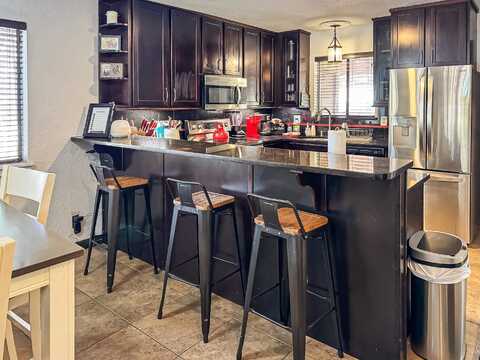 21 Jackson Hole, Angel Fire, NM 87710