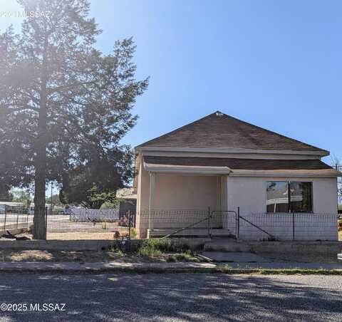 176 S Central Avenue, Benson, AZ 85602