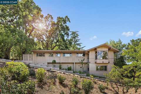 2461 Lunada Lane, Alamo, CA 94507