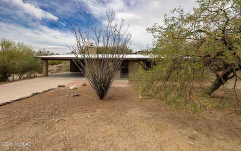 7911 N Hopdown Avenue, Tucson, AZ 85741