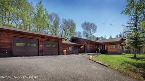 529 QUAKING ASPEN Drive, Driggs, ID 83422