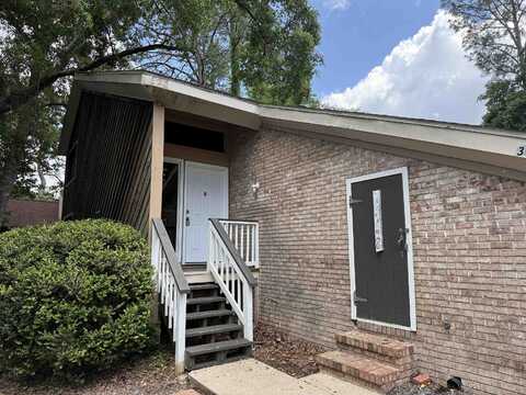3743 DONOVAN Drive, Tallahassee, FL 32309