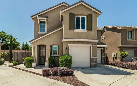 7005 Astoria Avenue N, Fresno, CA 93722